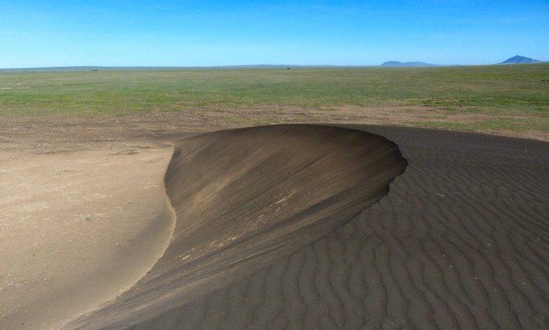 The mysterious moving mountain in Tanzania