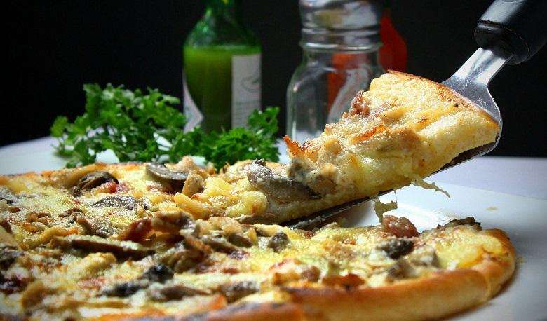 The secret of eating fast food without gaining too much weight