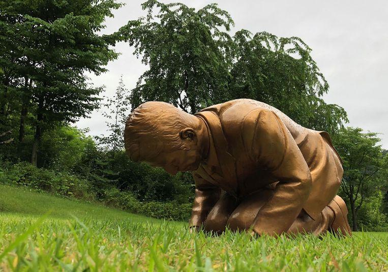  The statue resembles Japanese Prime Minister Shinzo Abe.
