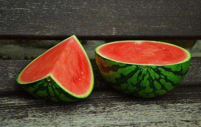 The dangers of eating watermelon listed by a nutritionist