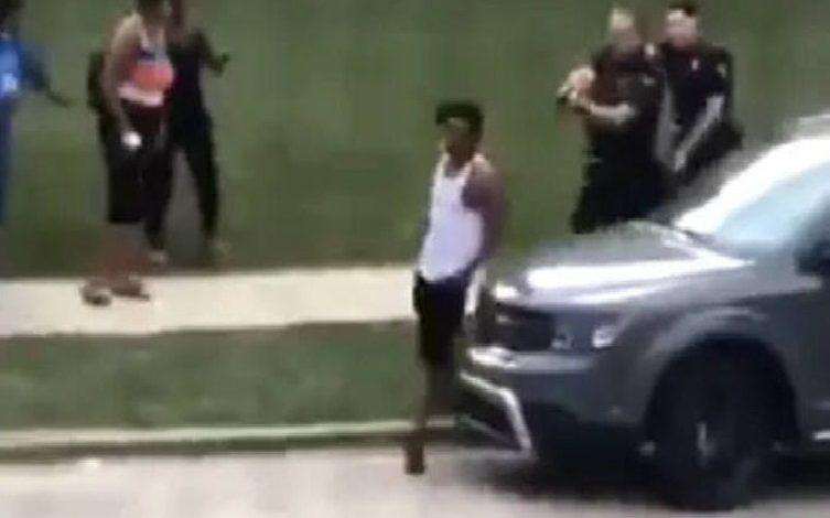 Police shoot black man (29) in the back in Wisconsin: “in front of his sons”