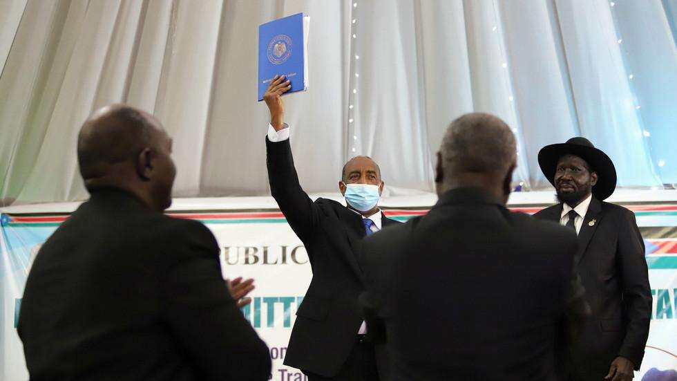 After 17 years of war, Sudanese rebels and government sign peace agreement