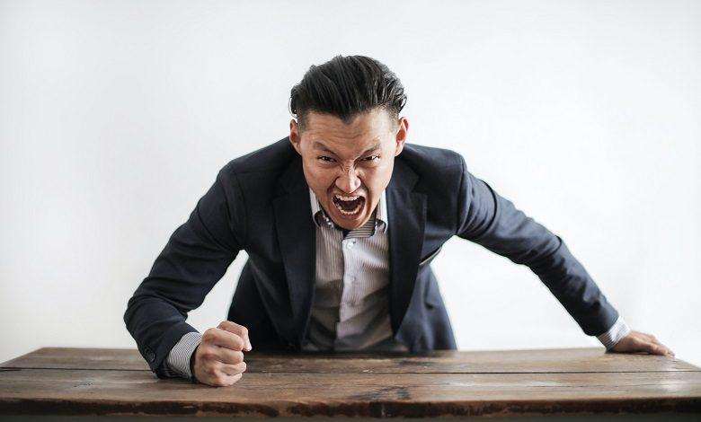 Shouting help reduce strong emotional stress - psychiatrist says