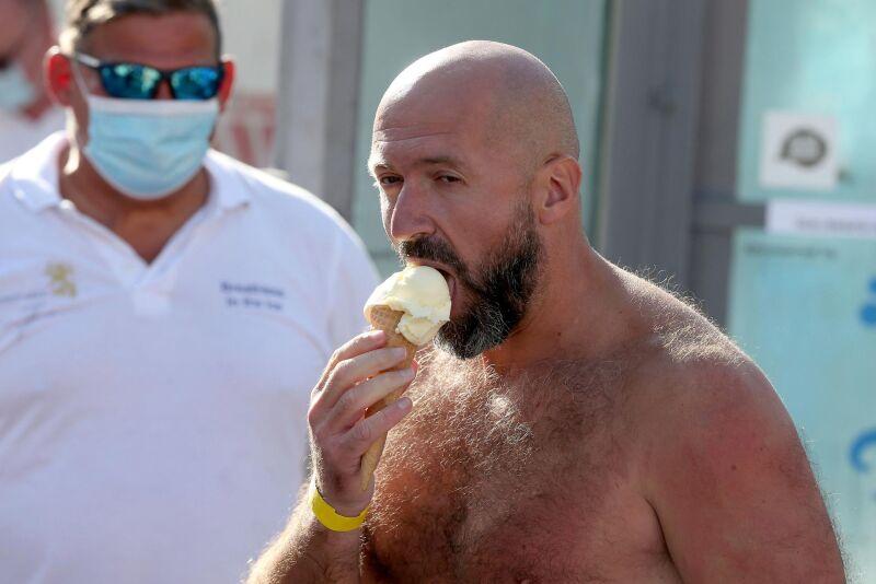 Josef Koeberl decided to celebrate his victory uniquely: by eating … an ice cream.