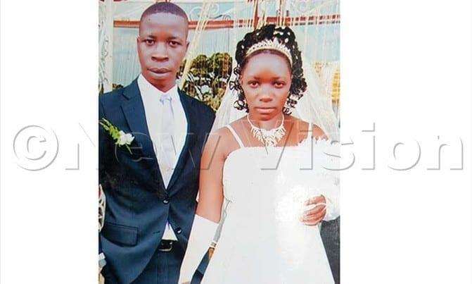 Woman killed by lightning 2 days after the honeymoon