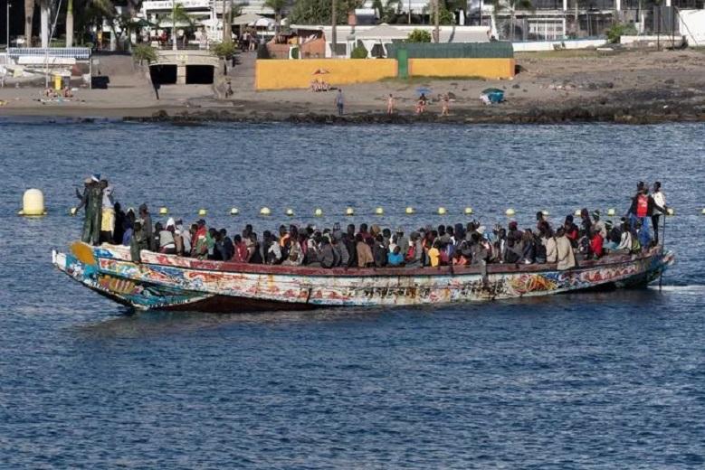 Over 1,600 African migrants reach the Canary Islands in one weekend