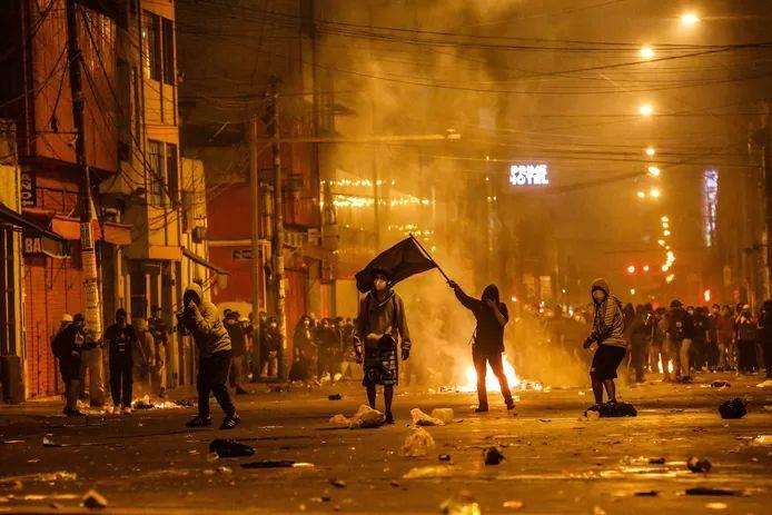 Several deaths during protest against new president in Peru