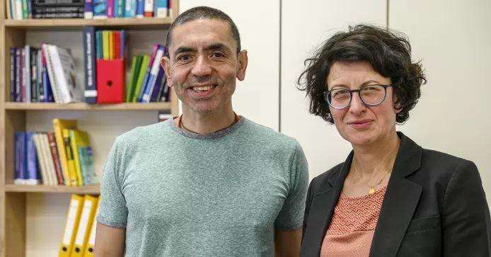 Ugur Sahin and his wife Ozlem Tureci