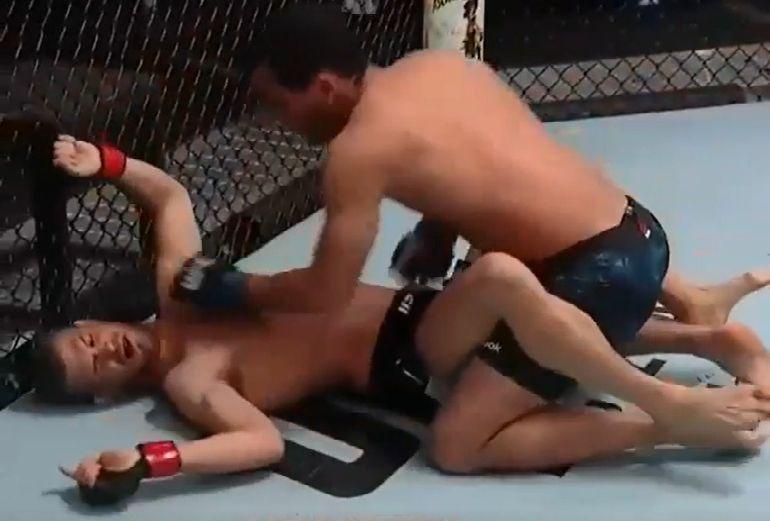 In 22 seconds, he wins his opponent on his first UFC fight