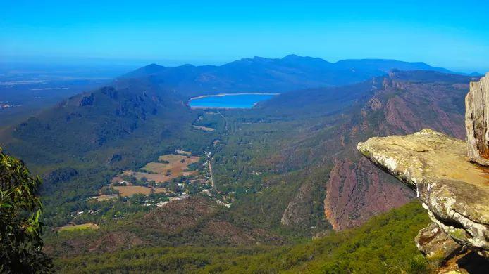 The woman wanted to take a picture at this viewpoint in Grampians National Park
