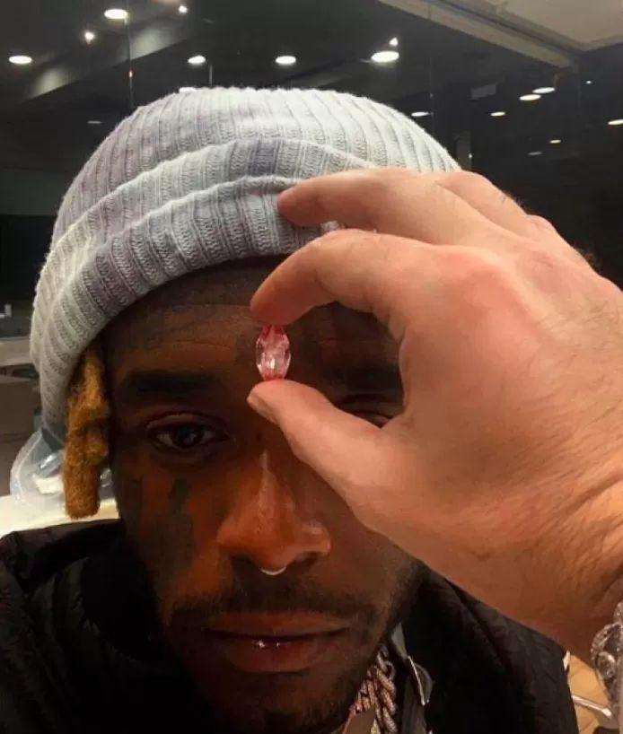 A look at the Rapper Lil Uzi Vert diamond in question. © Instagram