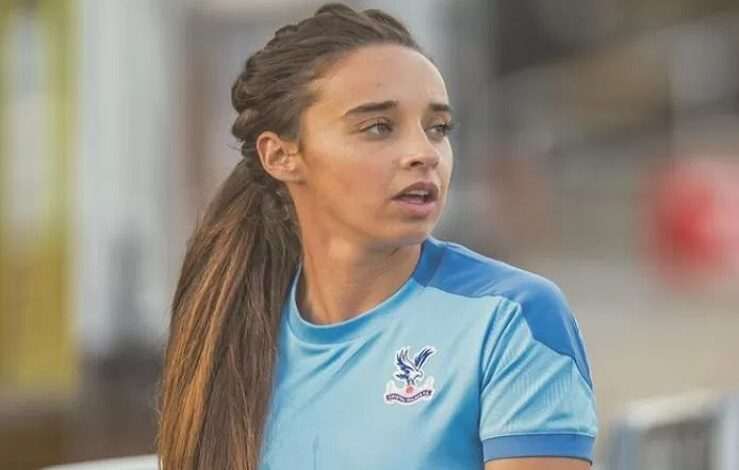 Inspiring recovery of Leigh Nicol after private photos leak