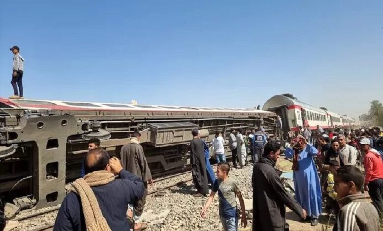 At least 32 died in a train crash in Egypt