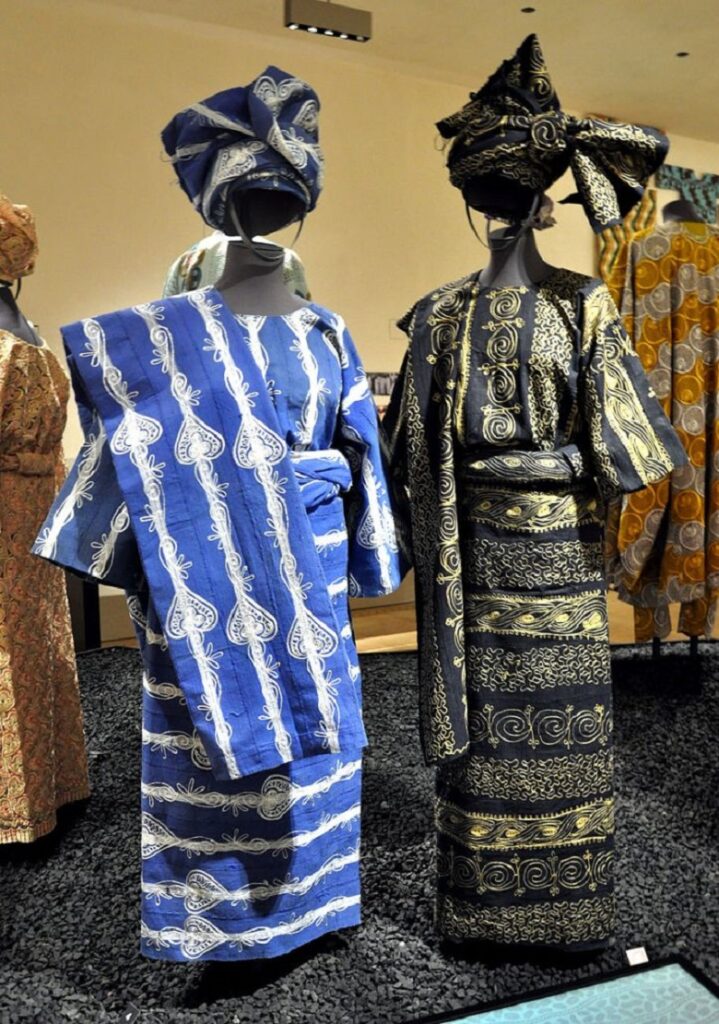 What Yoruba traditional clothing styles and accessories look like