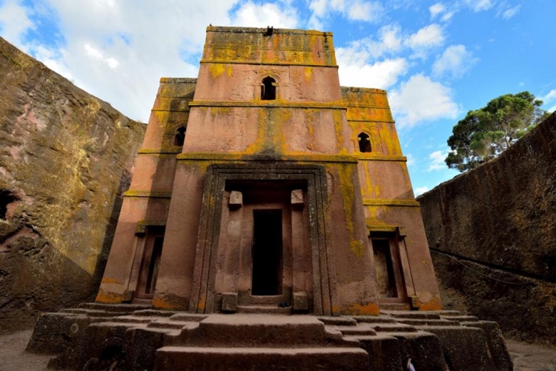 Medieval sacred site Lalibela (Ethiopia)