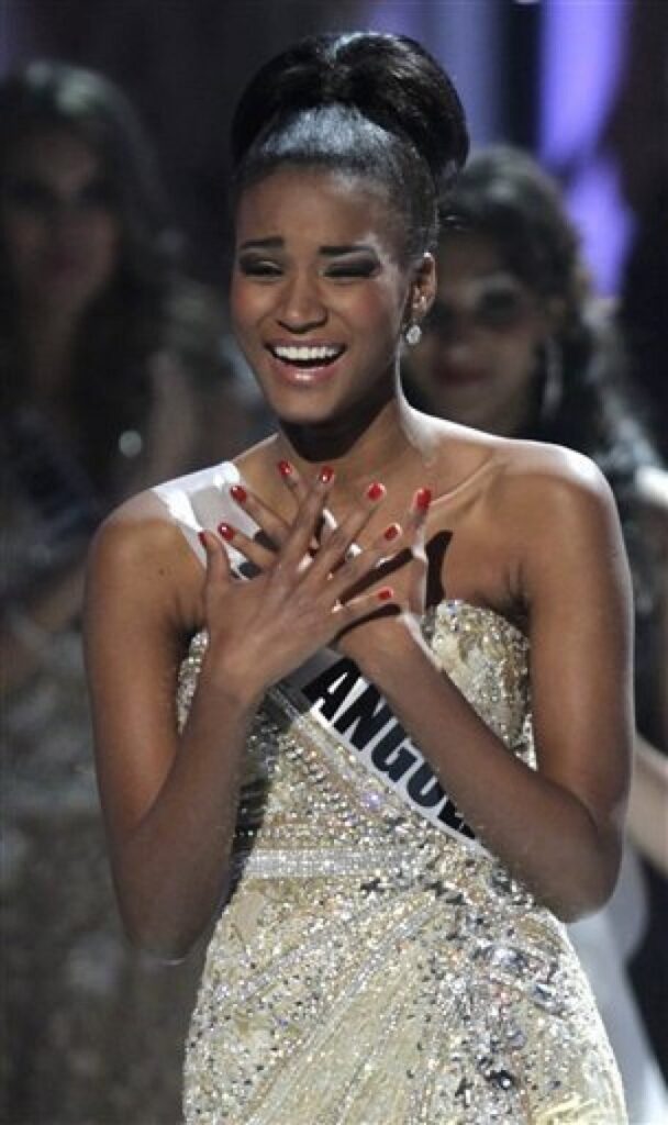On 12 September 2011, Lopes was crowned Miss Universe in São Paulo, Brazil