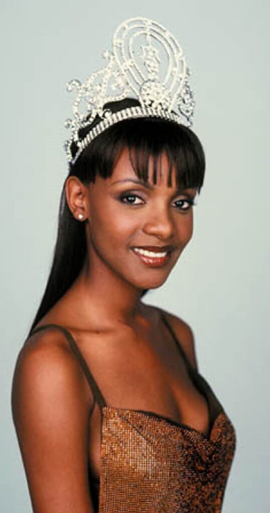  Mpule Keneilwe Kwelagobe is a Botswana investor, businesswoman, model, and beauty queen who was crowned Miss Universe 1999
