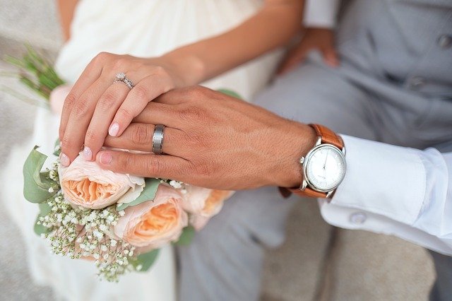 Taiwanese couple get married four times for more holidays