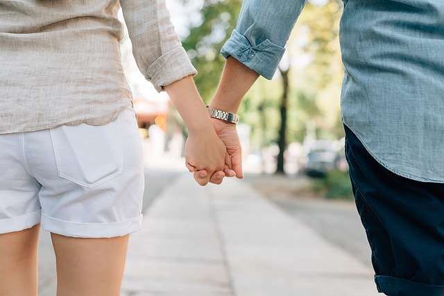 Five signs that your partner is a serial player or gaslighter