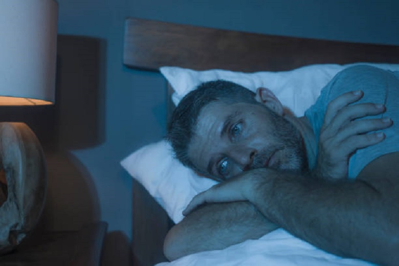 Insomnia: what are the causes, how fall asleep again?