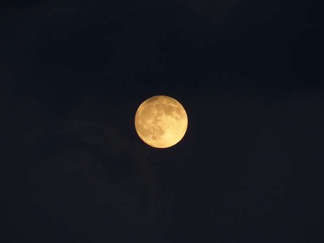 Tonight it is worthwhile to look outside. We get to see a ‘pink’ super moon. This full moon is named after the blooming pink spring flowers, but in reality, is more likely to be gold in color.