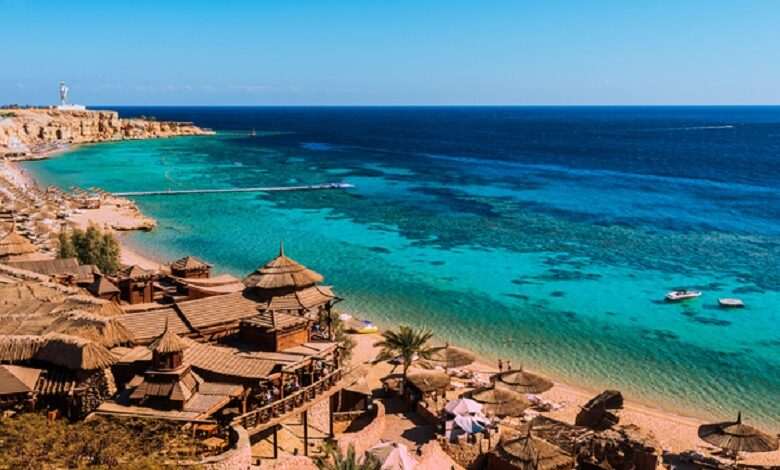 Why is the Red Sea called red? Different hypothesis