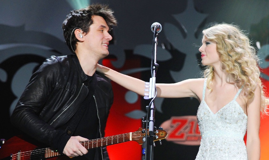 December 2009, at a concert in New York City, Taylor Swift and John Mayer had a short romance until early 2010