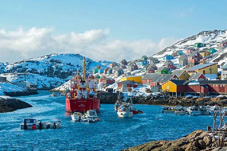 Top 5 largest islands in the world