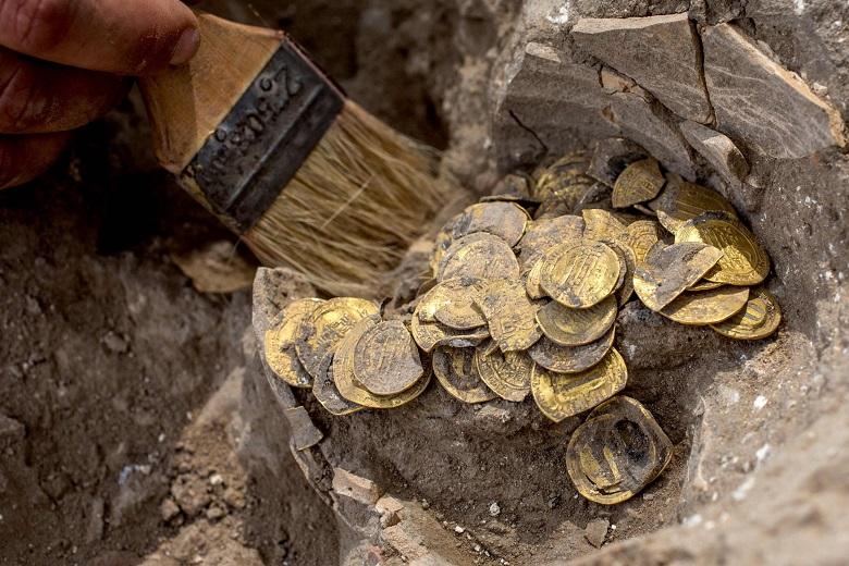 Israel’s mysterious treasures: A history of ancient gold coins 