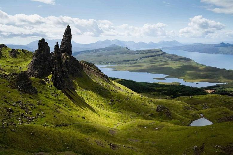 Home of fairies, warrior queens, fairy castles: mystical island in Scotland