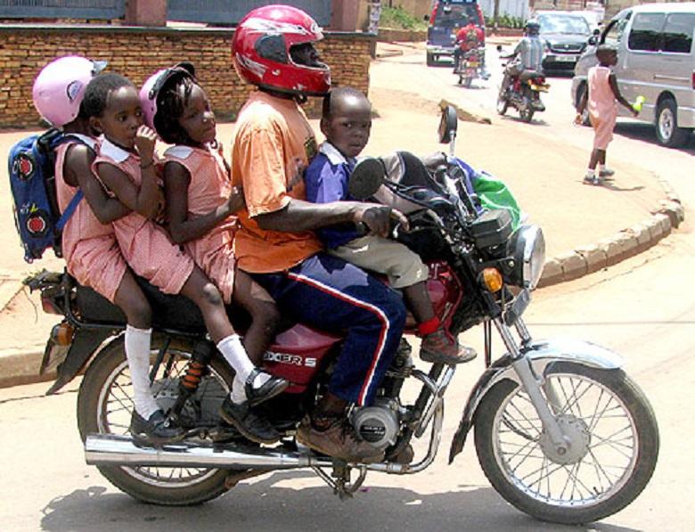 Boda Bodas, an informal sector that makes many “happy” in East Africa