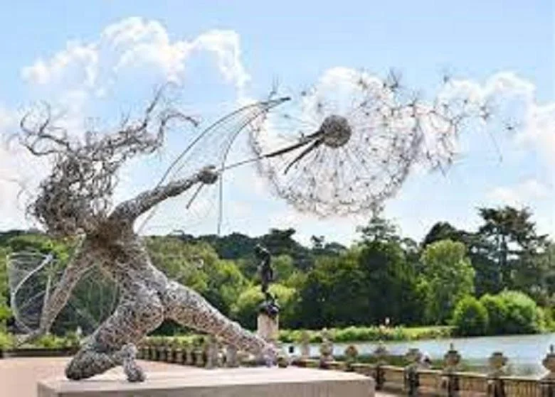 Top 5 most unusual monuments in the world you never know