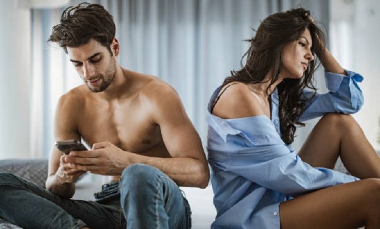 Microcheating: infidelity in the age of technology