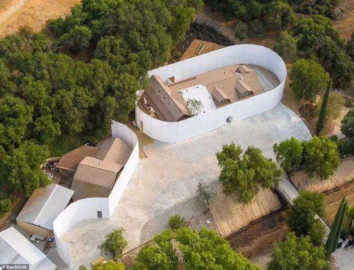Kanye West is building his love with Irina Shayk in this million farm