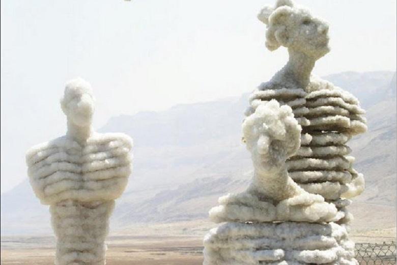 Salt sculptures of the Dead Sea that make you freeze with delight
