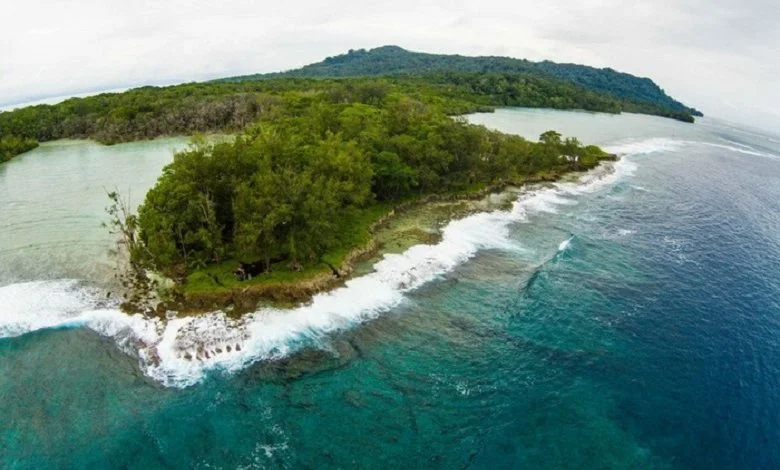 Uninhabited islands, where you can’t meet a man today