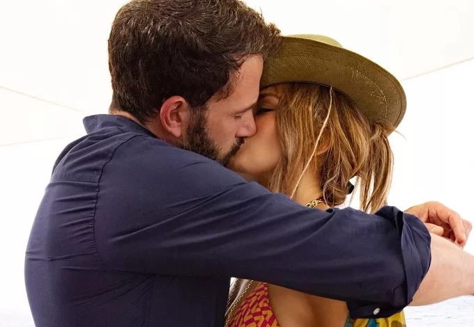 JLo and Ben Affleck confirm relationship with kiss photo on Instagram