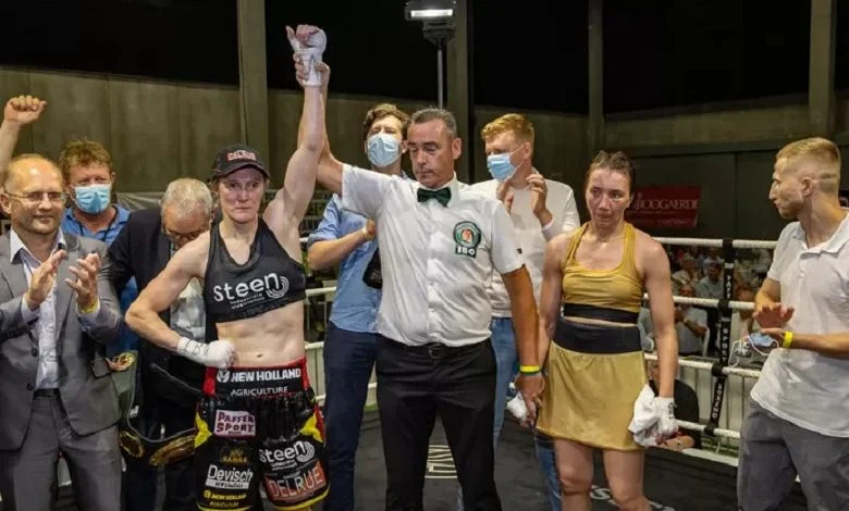 Delfine Persoon wins at comeback and on the way to new title camp