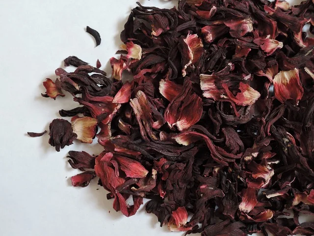 8 health benefits of hibiscus tea that will rejuvenate you