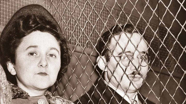 In 1953, Julius and Ethel Rosenberg's marriage died in the electric chair in Ossining, New York, within minutes of each other.
