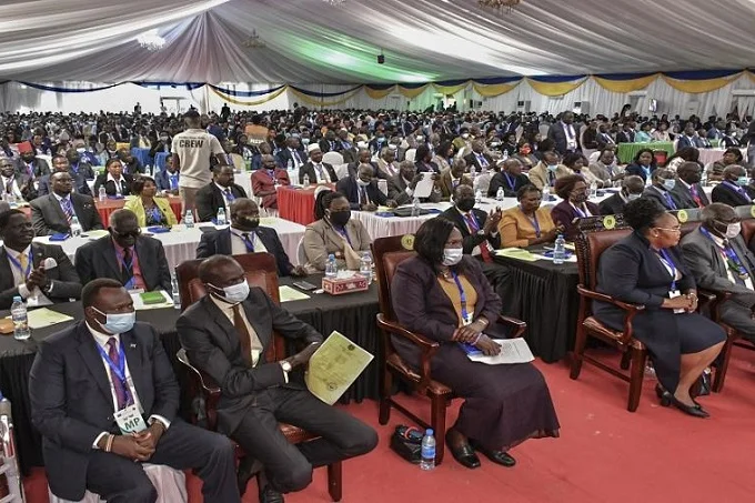 South Sudan new parliament: swearing-in new parliamentarians