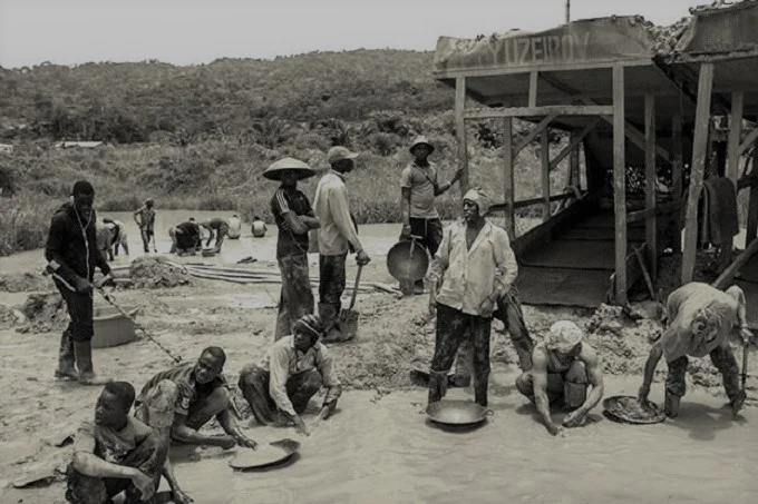 Africa gold mines: the tragedy of gold mines