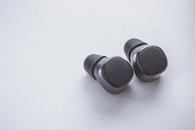How you clean wireless earbuds properly