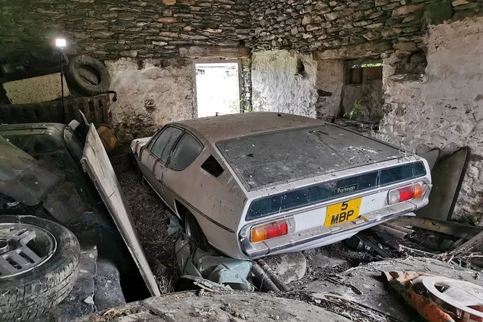Lamborghini shows up in shed after 30 years, owner mysteriously disappeared