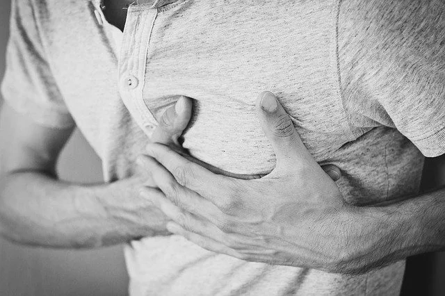 5 signs of an imminent heart attack