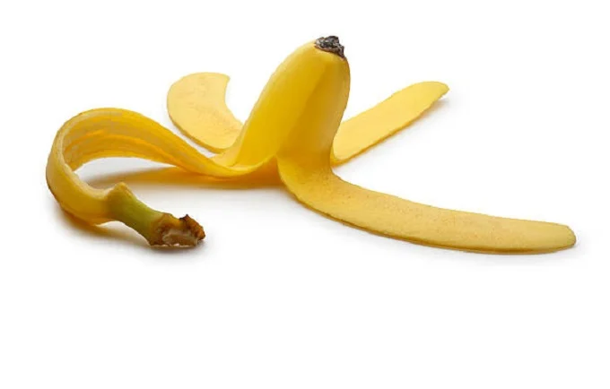 5 unexpected home uses of banana peels
