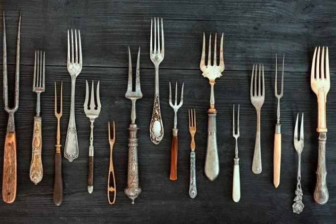 History of the fork: How strange cutlery conquered Europe?