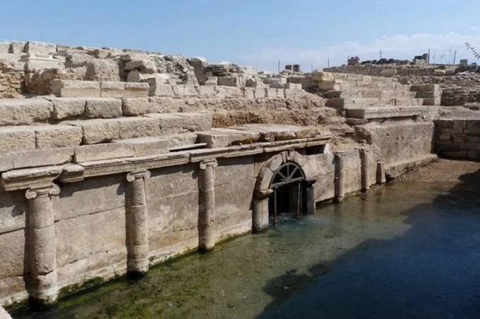 Ancient Roman “Gates of Hell” and their deadly lake