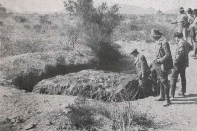 Excavation of Goba meteorite in Namibia