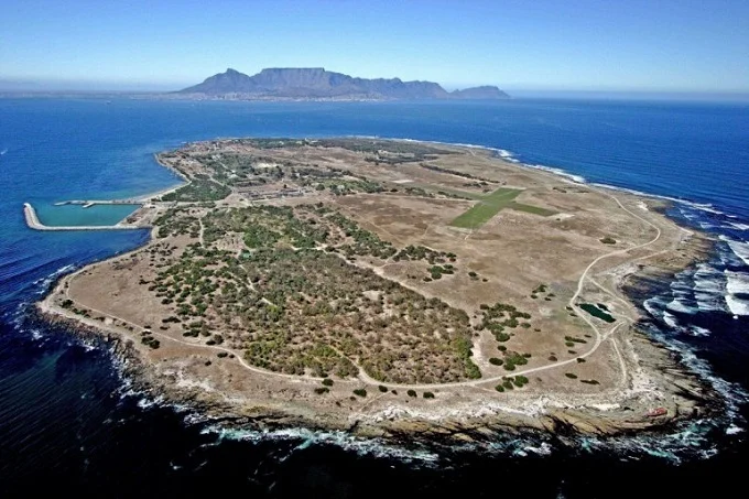Robben Island of Cape Town: its prison produces presidents